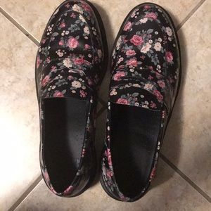 Dr. Martens Flats